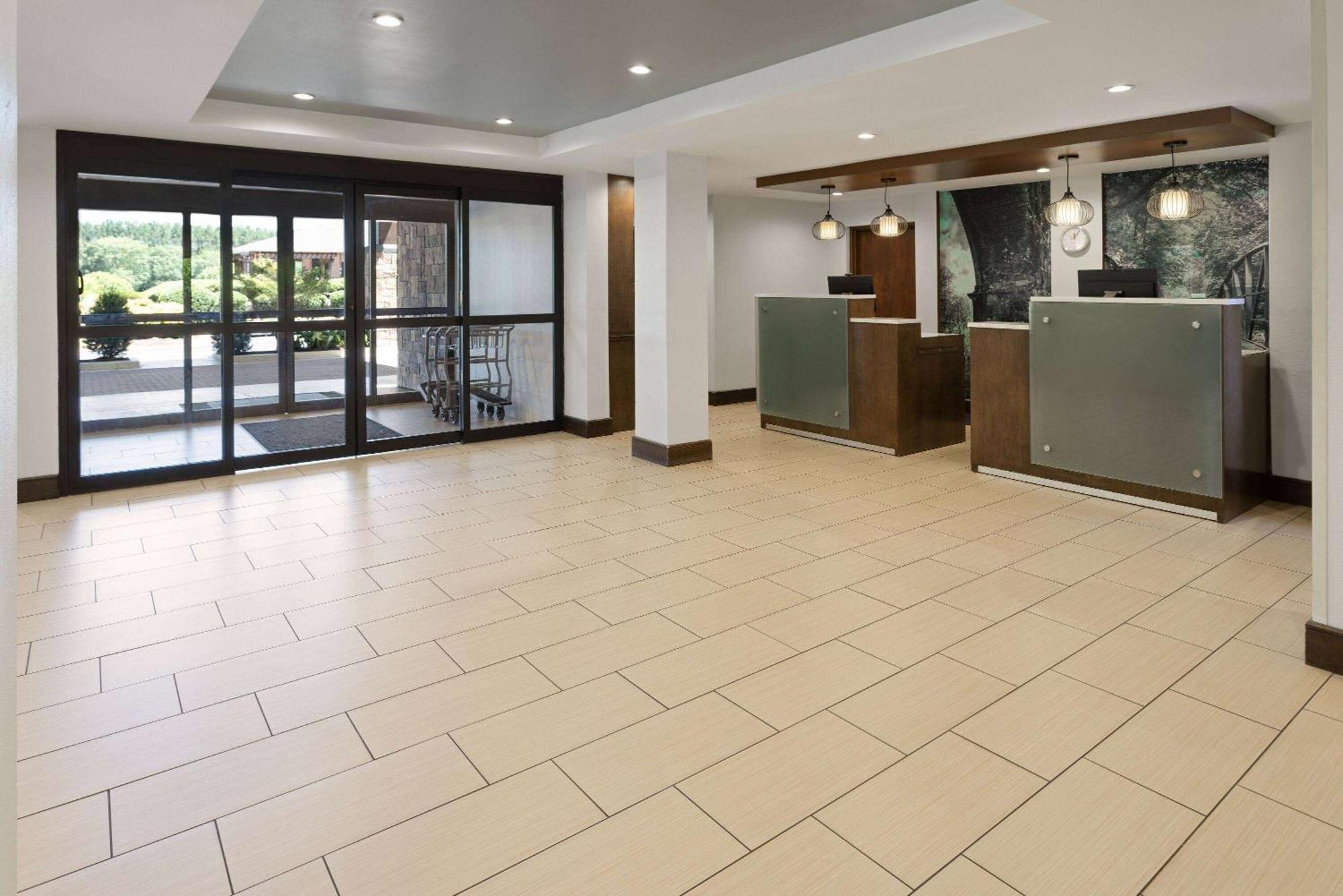 Hotel La Quinta By Wyndham Lagrange / I-85 Zewnętrze zdjęcie